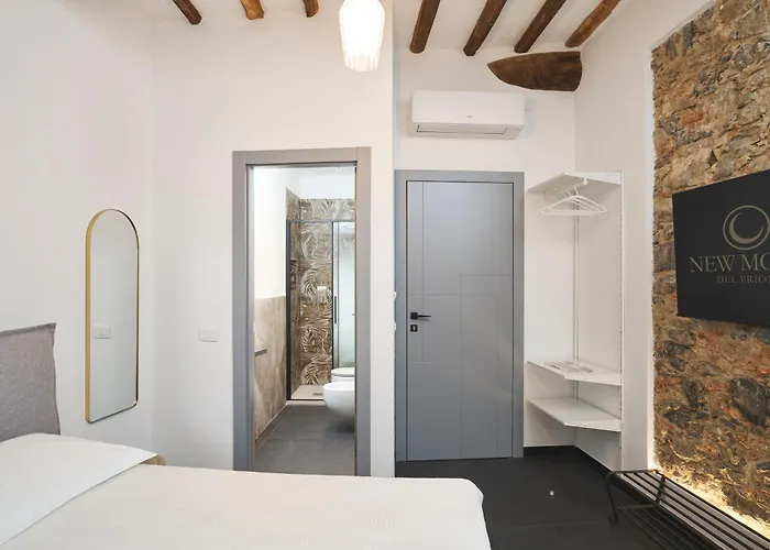 New Moon Del Prione بيت ضيافة