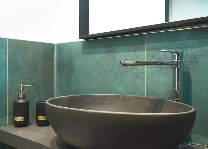 New Moon Del Prione בית הארחה 3*